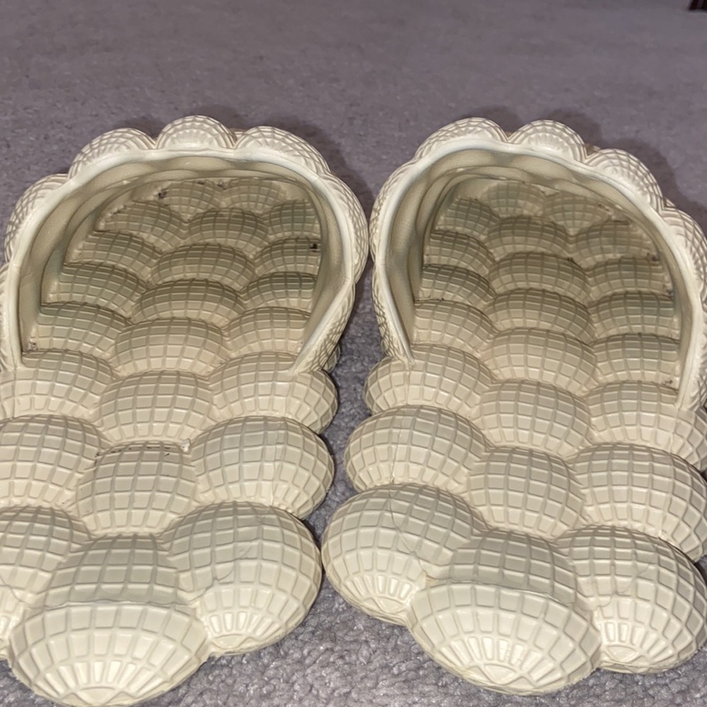 Bubble Slides Size 11 Or 12 - image 3
